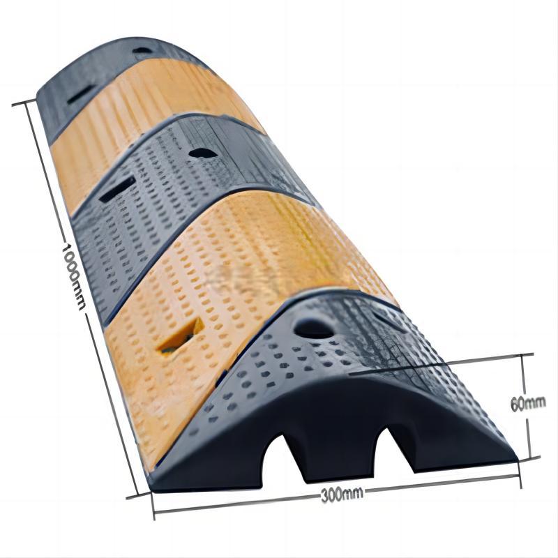  Weatherproof Rubber Speed Bump Ramp